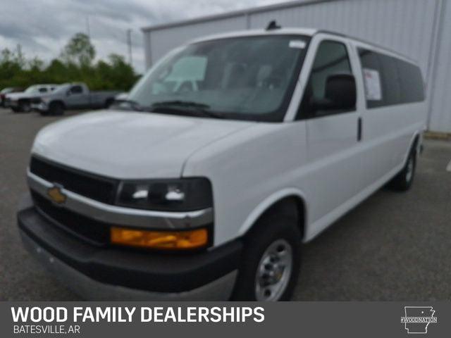 2025 Chevrolet Express Passenger RWD 3500 Extended Wheelbase LT for sale in Batesville, AR