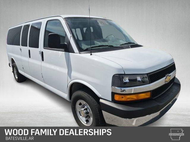 2025 Chevrolet Express Passenger RWD 3500 Extended Wheelbase LT for sale in Batesville, AR