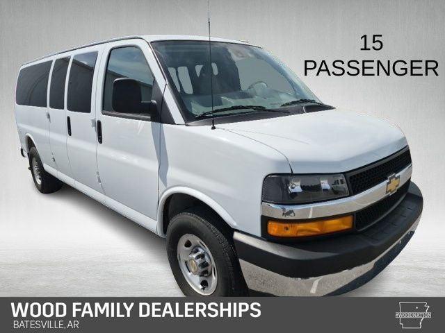 2025 Chevrolet Express Passenger RWD 3500 Extended Wheelbase LT for sale in Batesville, AR