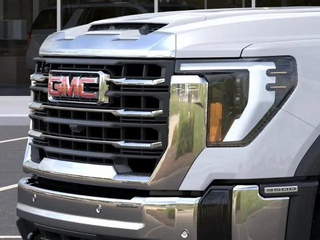 2026 GMC Sierra 3500HD Crew Cab, Long Bed, SLT Dual Rear Wheel, 4WD