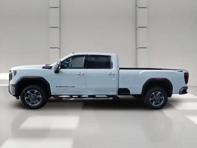 2026 GMC Sierra 3500HD Crew Cab, Long Bed, SLT Dual Rear Wheel, 4WD