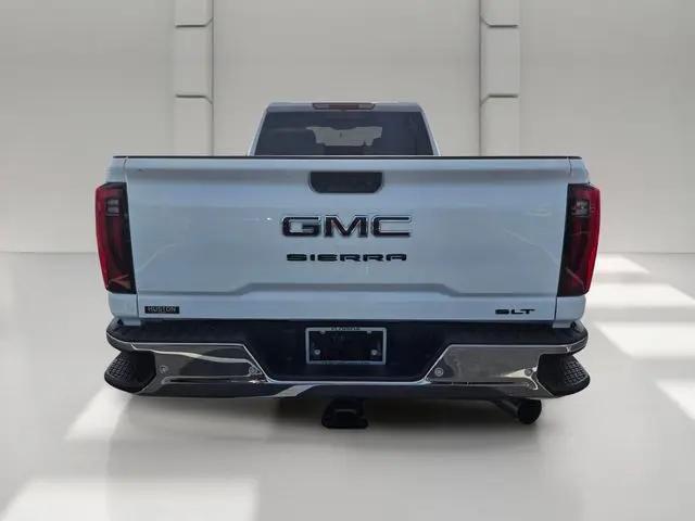 2026 GMC Sierra 3500HD Crew Cab, Long Bed, SLT Dual Rear Wheel, 4WD