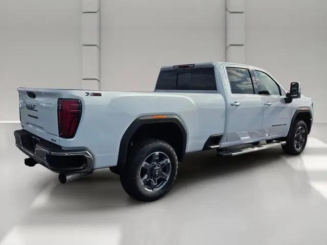 2026 GMC Sierra 3500HD Crew Cab, Long Bed, SLT Dual Rear Wheel, 4WD