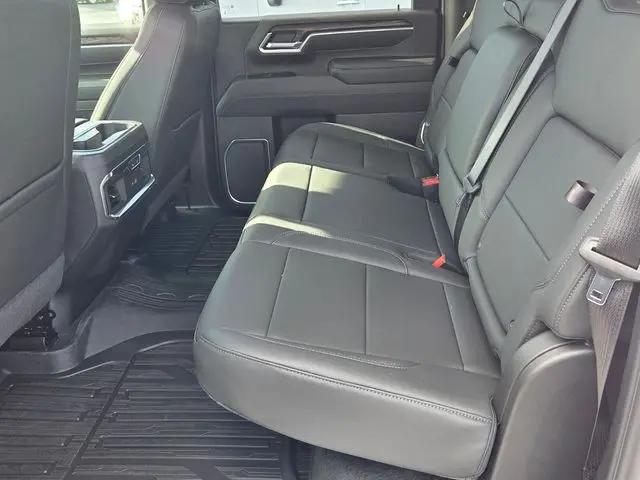 2026 GMC Sierra 3500HD Crew Cab, Long Bed, SLT Dual Rear Wheel, 4WD