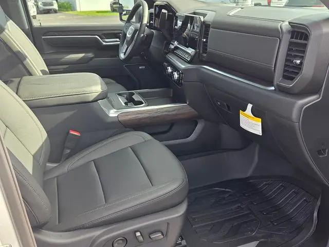 2026 GMC Sierra 3500HD Crew Cab, Long Bed, SLT Dual Rear Wheel, 4WD