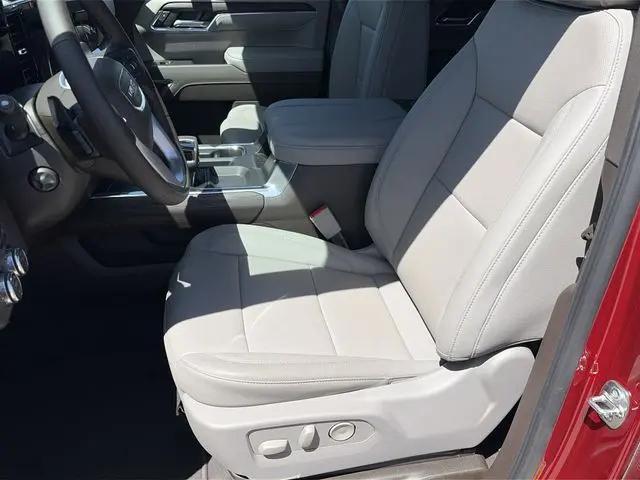 2026 GMC Sierra 1500 Crew Cab, Short Bed, SLT, 4WD