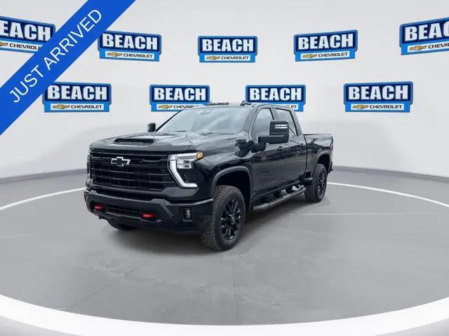 2026 Chevrolet Silverado 2500HD Crew Cab, Standard Bed, LT, 4WD
