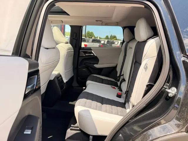 2026 Mitsubishi Outlander SE 2.5 2WD
