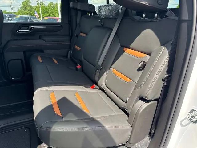 2026 GMC Sierra 2500HD Crew Cab, Standard Bed, AT4, 4WD