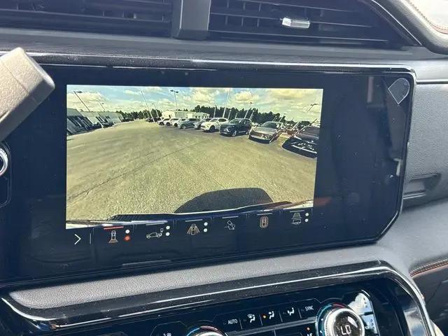 2026 GMC Sierra 2500HD Crew Cab, Standard Bed, AT4, 4WD