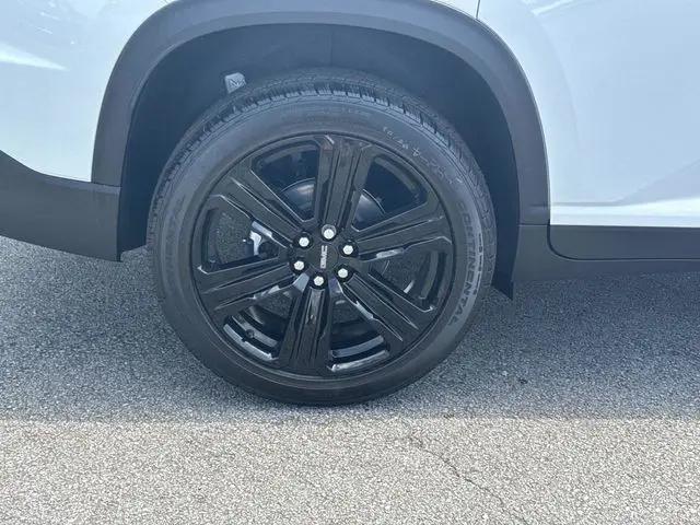 2026 GMC Acadia Elevation FWD
