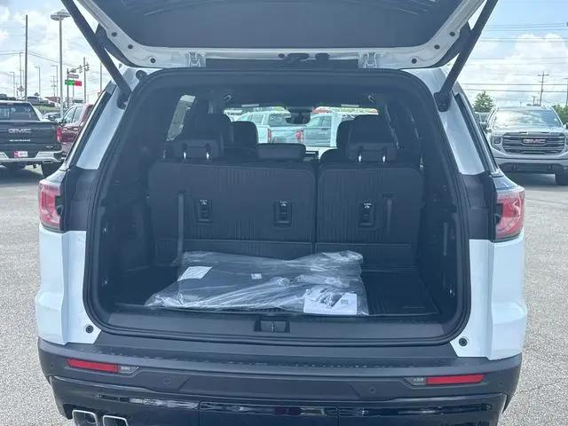 2026 GMC Acadia Elevation FWD