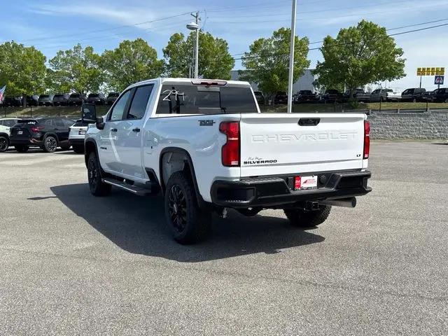 2026 Chevrolet Silverado 2500HD Crew Cab, Standard Bed, LT, 4WD