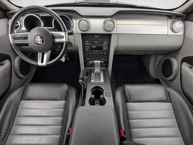 2008 Ford Mustang GT Deluxe