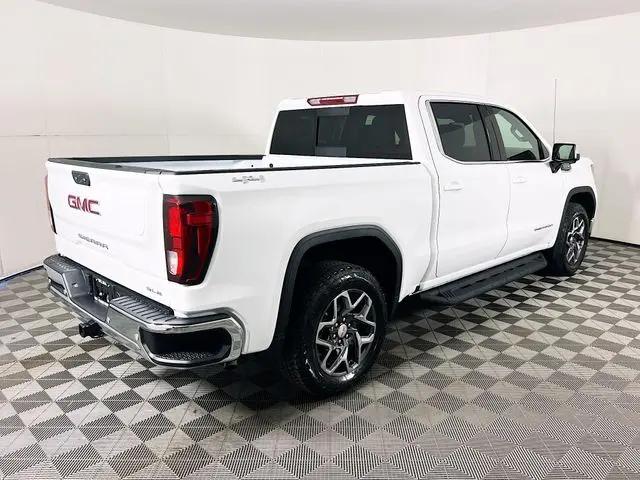 2026 GMC Sierra 1500 Crew Cab, Short Bed, SLE, 4WD