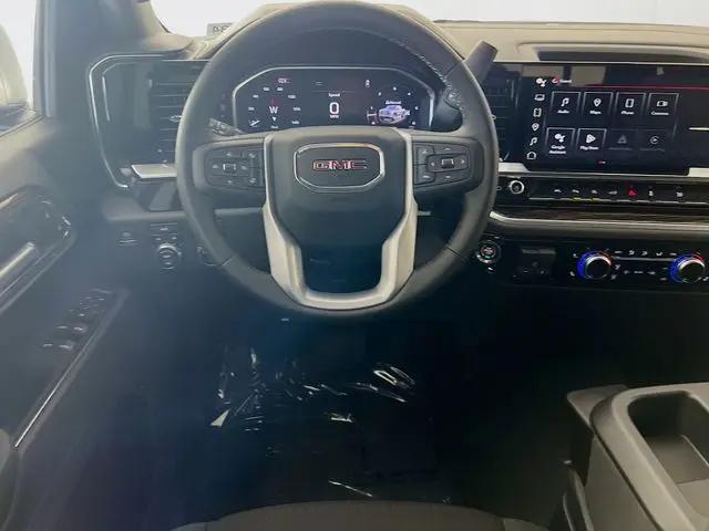 2026 GMC Sierra 1500 Crew Cab, Short Bed, SLE, 4WD