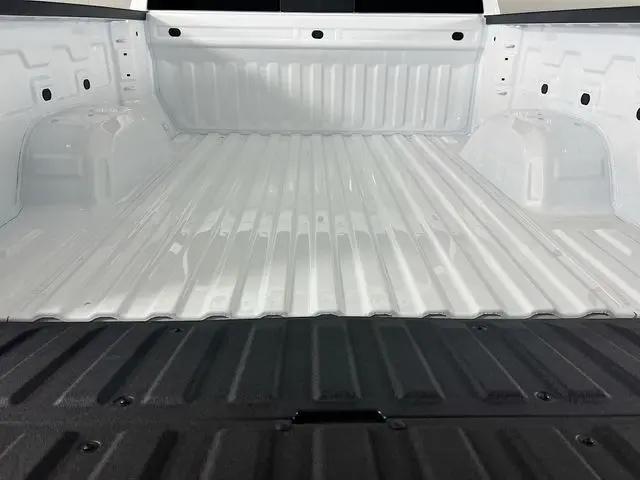 2026 GMC Sierra 1500 Crew Cab, Short Bed, SLE, 4WD