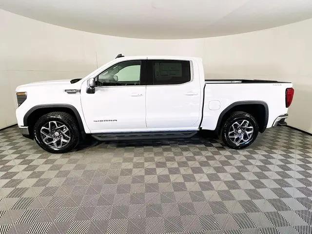 2026 GMC Sierra 1500 Crew Cab, Short Bed, SLE, 4WD
