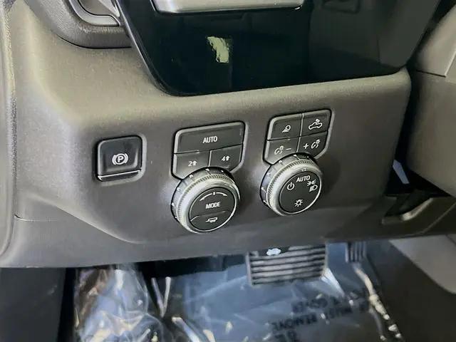 2026 GMC Sierra 1500 Crew Cab, Short Bed, SLE, 4WD
