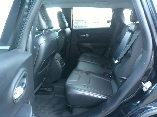2021 Jeep Cherokee Latitude Lux 4x4