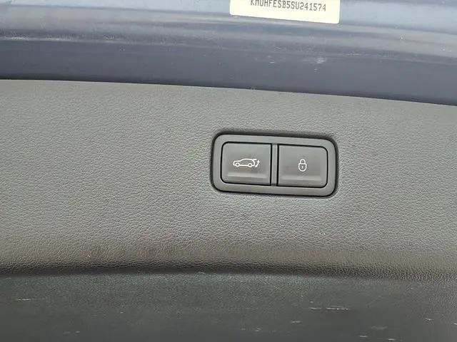 2025 Genesis GV80 2.5T Standard AWD