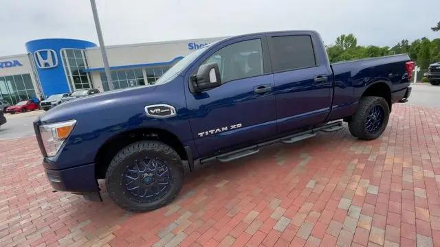 2022 Nissan Titan XD Crew Cab SV 4x4