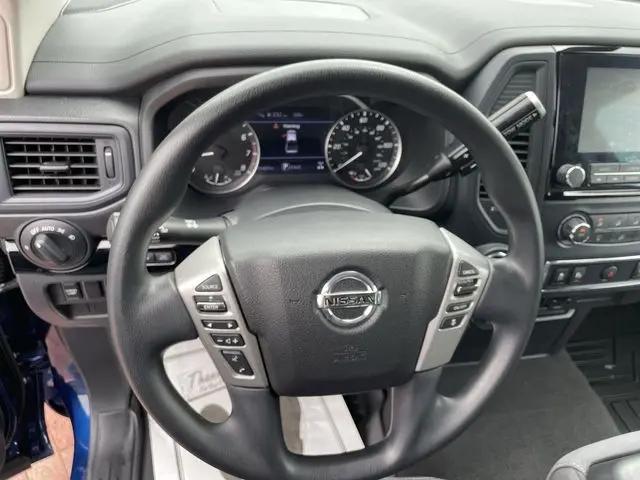 2022 Nissan Titan XD Crew Cab SV 4x4