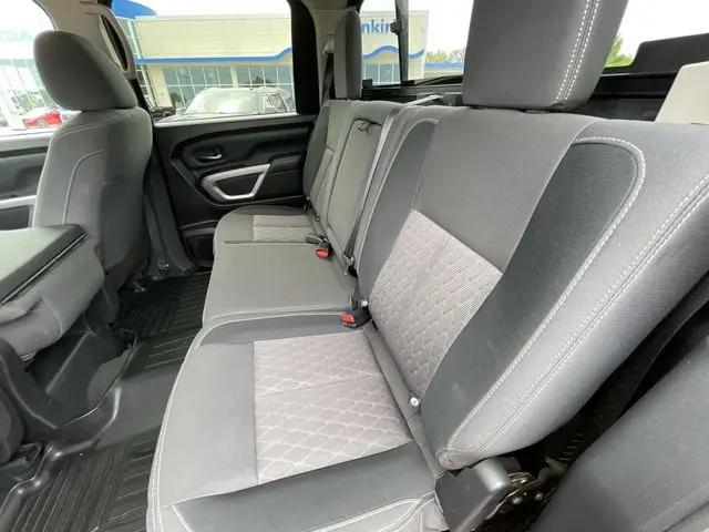 2022 Nissan Titan XD Crew Cab SV 4x4