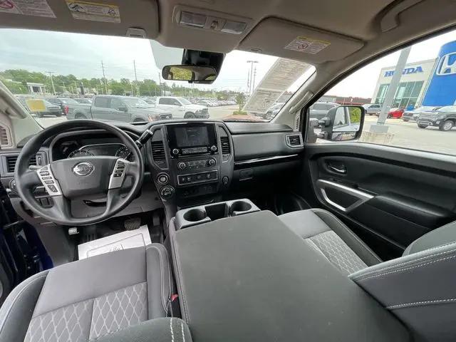 2022 Nissan Titan XD Crew Cab SV 4x4