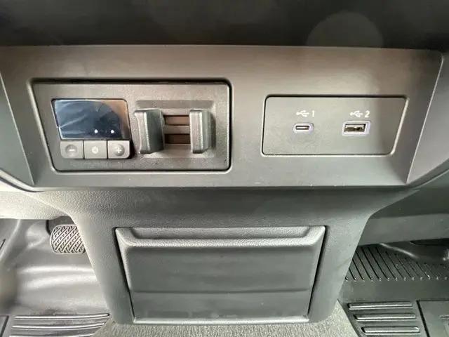 2022 Nissan Titan XD Crew Cab SV 4x4