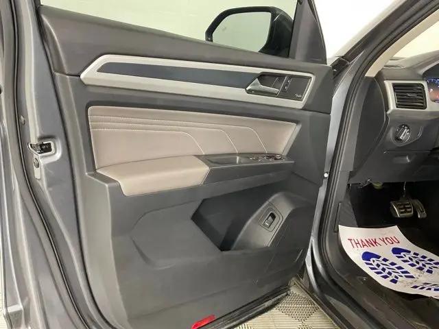 2021 Volkswagen Atlas 3.6L V6 SEL Premium R-Line