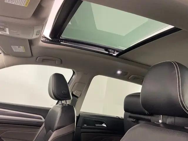 2021 Volkswagen Atlas 3.6L V6 SEL Premium R-Line