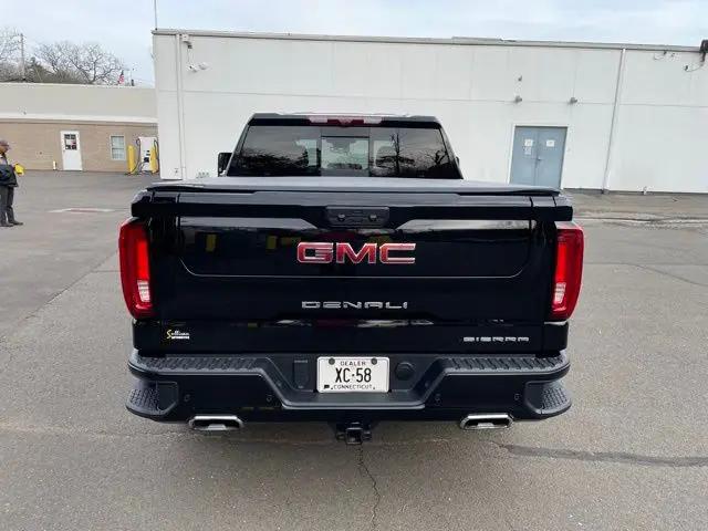 2025 GMC Sierra 1500 4WD Crew Cab Short Box Denali