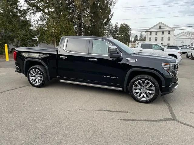 2025 GMC Sierra 1500 4WD Crew Cab Short Box Denali