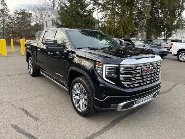 2025 GMC Sierra 1500 4WD Crew Cab Short Box Denali