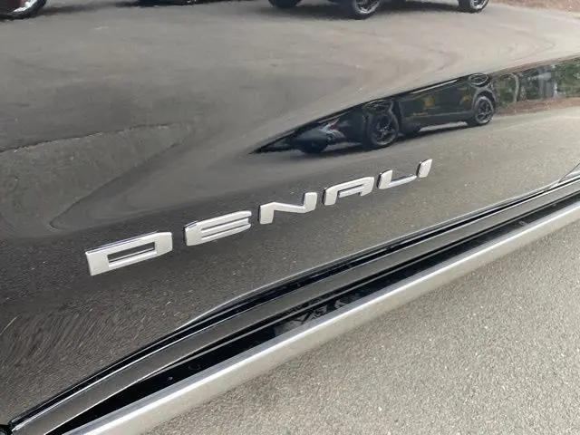 2025 GMC Sierra 1500 4WD Crew Cab Short Box Denali
