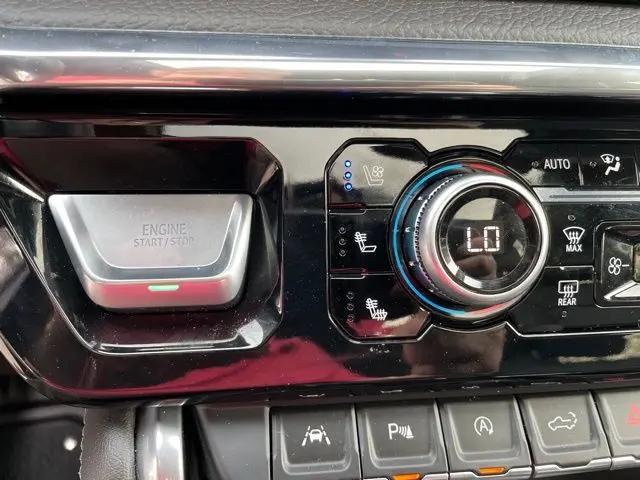2025 GMC Sierra 1500 4WD Crew Cab Short Box Denali