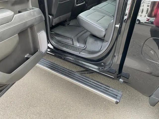 2025 GMC Sierra 1500 4WD Crew Cab Short Box Denali