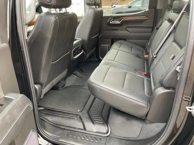 2025 GMC Sierra 1500 4WD Crew Cab Short Box Denali