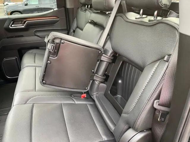 2025 GMC Sierra 1500 4WD Crew Cab Short Box Denali