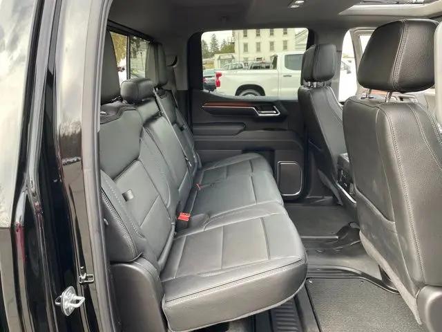 2025 GMC Sierra 1500 4WD Crew Cab Short Box Denali
