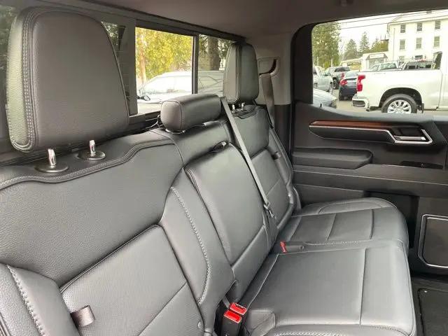 2025 GMC Sierra 1500 4WD Crew Cab Short Box Denali