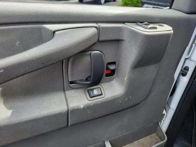 2006 Chevrolet Express Work Van