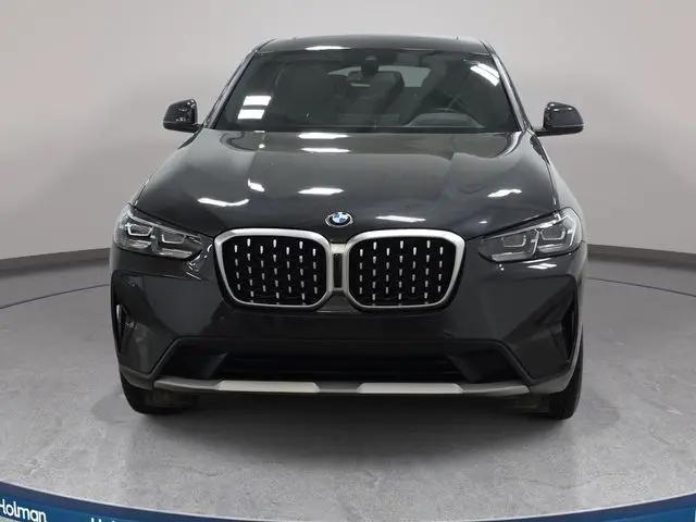 2025 BMW X4 xDrive30i
