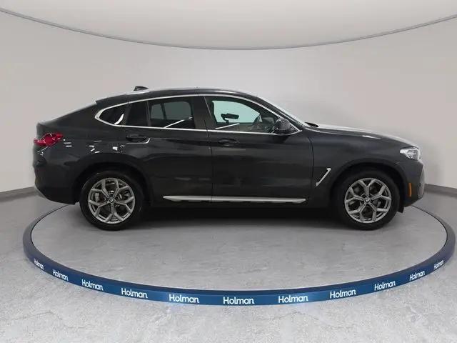 2025 BMW X4 xDrive30i