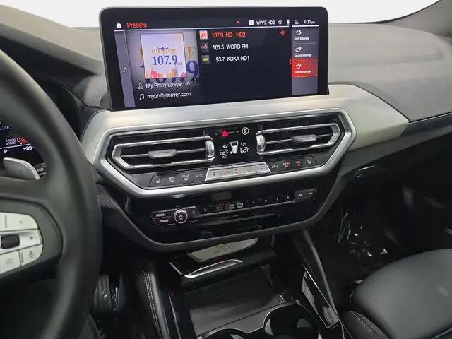 2025 BMW X4 xDrive30i