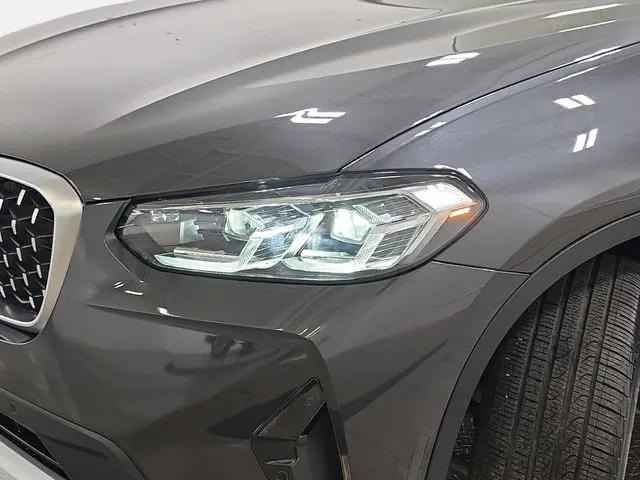 2025 BMW X4 xDrive30i