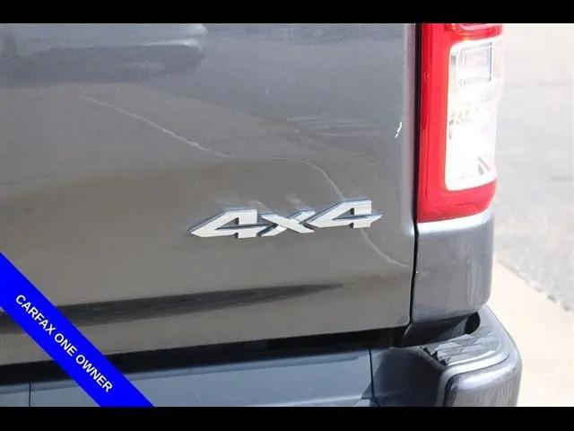 2020 Ram 1500 Big Horn Crew Cab 4x4 5'7" Box