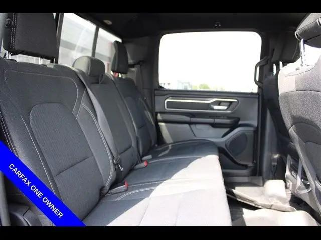 2020 Ram 1500 Big Horn Crew Cab 4x4 5'7" Box