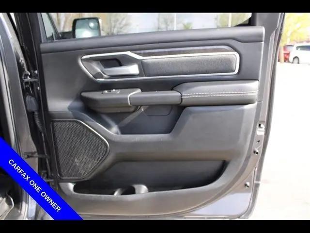 2020 Ram 1500 Big Horn Crew Cab 4x4 5'7" Box
